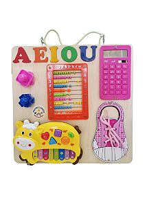 MINI PAINEL DE ATIVIDADES SENSORIAIS MONTESSORI VAQUINHA 40x40