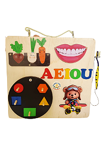 MINI PAINEL DE ATIVIDADES SENSORIAIS MONTESSORI ENCAIXES 40x40