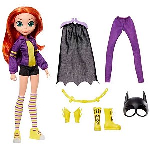 Boneca DC Super Hero Girls Batgirl 2 em 1 - Mattel