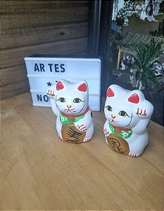 Gato manekineko (casal)