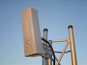 ANTENA PAINEL SETORIAL POLARIZAÇÃO VERTICAL 2400 - 2500 MHz 12 dBi 120° PS240012-120