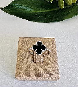 Anel Flor Pequena Preta