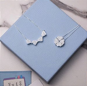 Colar 2 em 1 de Corações e Flor