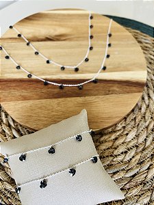 Colar 12 Pedras Corações Pretos