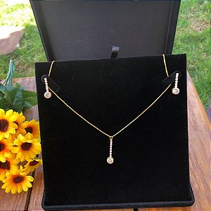 Conjunto com microzircônias e ponto de luz na ponta