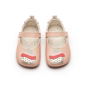 Boneca Rosa - Tip Toey Joey