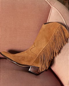 Bota Wertern em Camurça com Franja Luiza Barcelos
