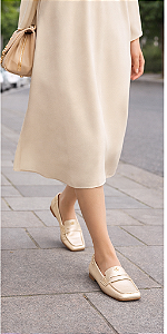 Mocassim em Couro Metalizado com Detalhe de Fivela Luiza Barcelos