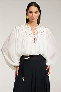 Blusa Ballone Pala Renda Thamara Capelão