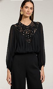 Blusa Ballone Pala Renda Thamara Capelão
