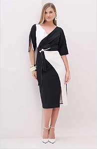 Vestido Preto e Branco Marcia Morais