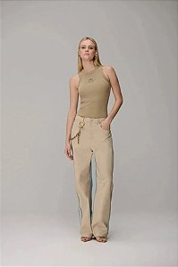 Regata Canelada Bordado Vazado Caos Moda