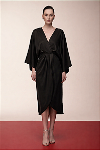 Vestido Drapeado Casual Chic em Cetim Maracujá Oficial