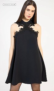 Vestido Curto Detalhe Renda Skazi