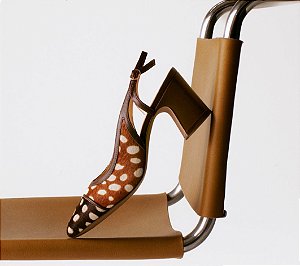 Scarpin Slingback Salto Médio em Couro Animalier Luiza Barcelos