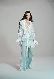 Calça Jeans Wide Leg com Renda Lateral Caos Moda