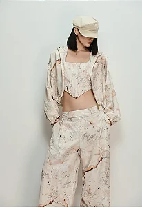 Jaqueta de Nylon Estampa Caos Moda
