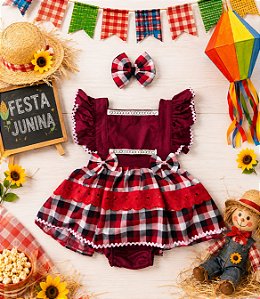 Jardineira Festa Junina com Renda e Babado