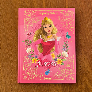 Caderno Brochura Colegial Princesas com Folhas Ilustradas - Aurora