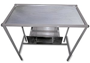 MESA PARA CORTE DE FRANGO 80X40