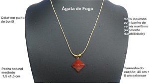 Colar Pirâmide | Santa Palha