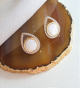 Brinco com Madrepérola Brilho
