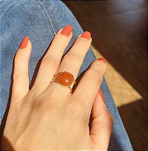 Anel com Pedra do Sol