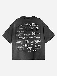 Camiseta Boxy Logos Fati Studios Estonada