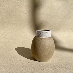Vaso Bico em Cerâmica Artesanal - P