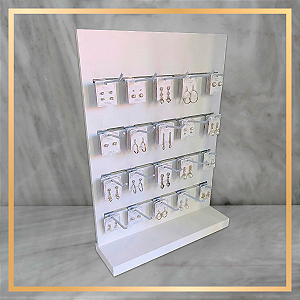 Estante Retangular Branca com 20 Ganchos