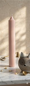 VELA DECORATIVA PILAR -FRISADA ROSA
