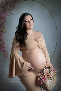 Conjunto saia sereia com blusa manga longa boca sino