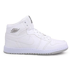 tenis jordan branco e dourado