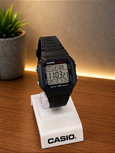 Relógio Casio illuminator Masculino Digital Preto - W-800H-1AVDF