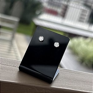 Brinco de Prata Ponto de Luz 4mm