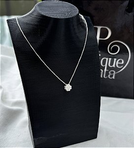 Colar de Prata Trevo Cravejado