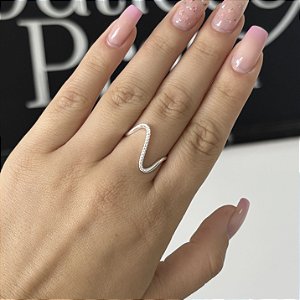 Anel de Prata Curvo Cravejado