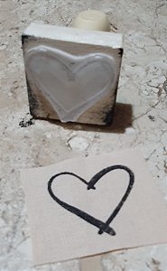 CARIMBO CORAÇÃO  VAZADO