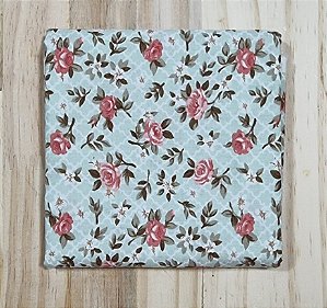 TECIDO VERDE LÚCIA COM ARABESCO