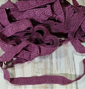 RENDA ENTREMEIO FLORAL BORDÔ  - PACOTE FECHADO 13metros