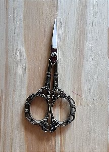 TESOURA VINTAGE - COR OURO VELHO