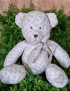 URSO MY LOVE  - M  COR BRANCO COM ESTAMPA FLORAL