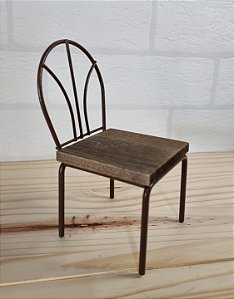 CADEIRA DE FERRO PARA BONECAS
