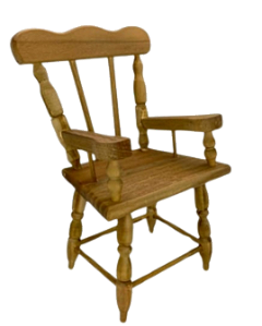 POLTRONA DE  BONECA EM MADEIRA