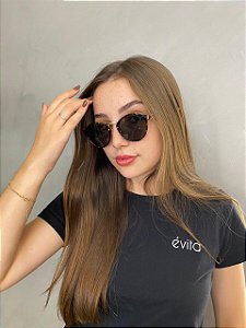 ÓCULOS CELA - REDONDO LENTE VERDE ARMAÇÃO TARTARUGA DETALHE DOURADO