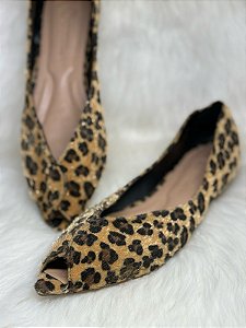 Sapatilha de onça peep toe