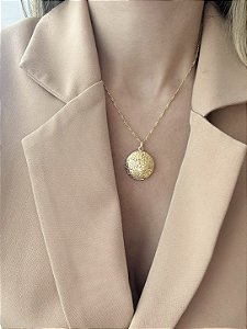 Relicário Pandora Detalhe Ouro Branco