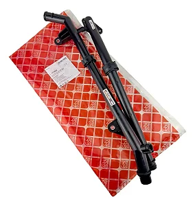Tubo Água Refrigeração Mercedes C180 C200 C250 E250 Slk200 A2712002452