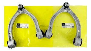 Par Bandeja Dianteira Mercedes Benz C180 C200 C300 E250 E300 Glc250 A2053305601 A2053305501