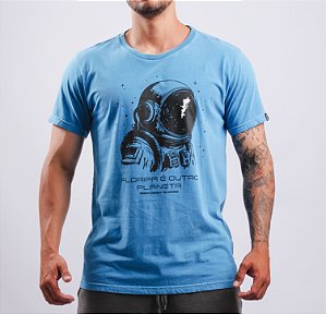 Camiseta Floripa é outro planeta Azul